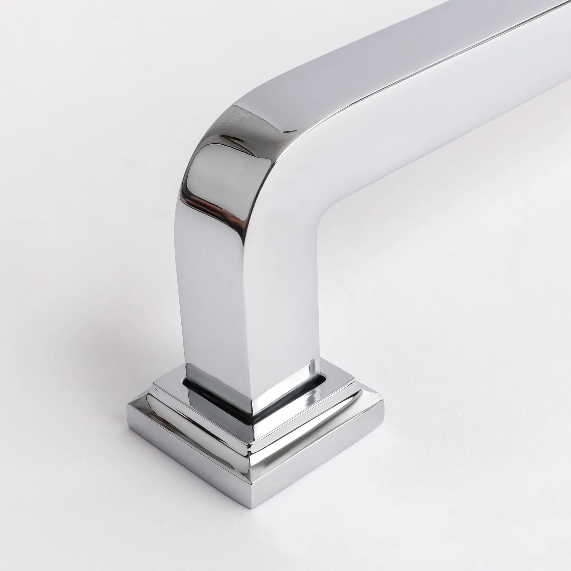 Bronte Appliance Pull - Polished Chrome