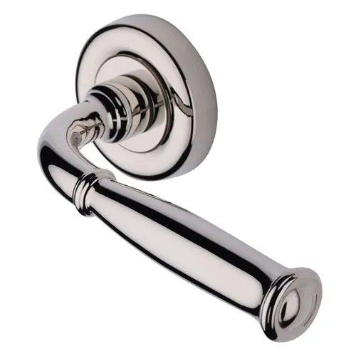 Lincoln Lever Handle on Sprung Round Rose